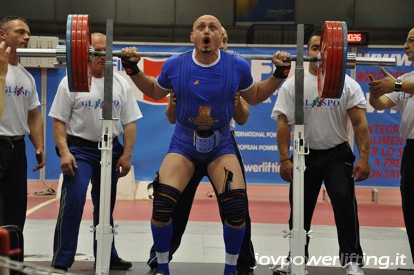 IN PEDANA - FABIANO FULVI - 3° SQUAT - 220 KG