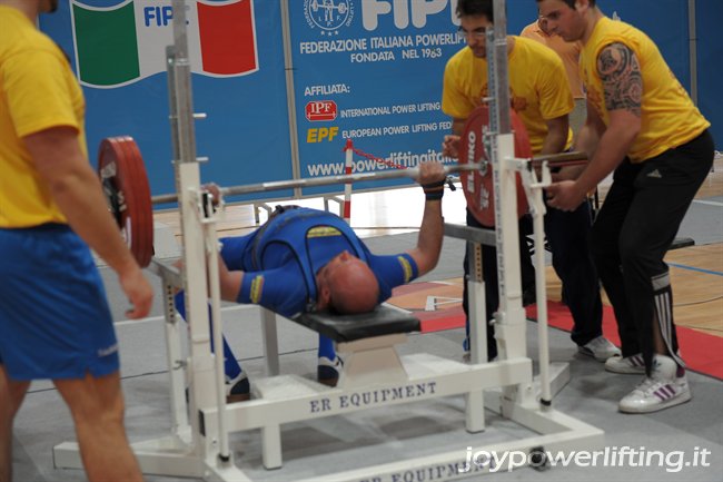 FABIANO FULVI - 3° PANCA - 180 KG